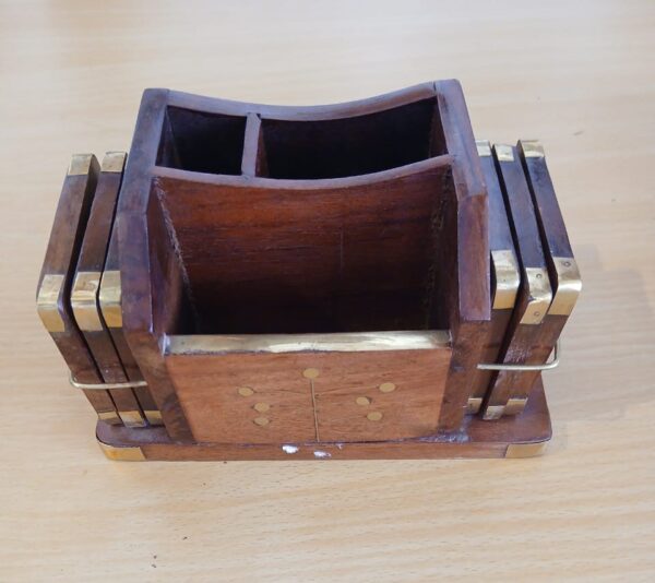 Wooden Material Cutlery Stand with Coasters